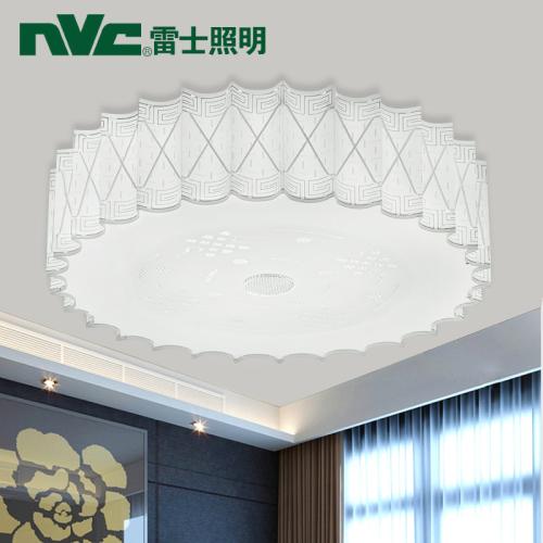 客厅吸顶灯的装置